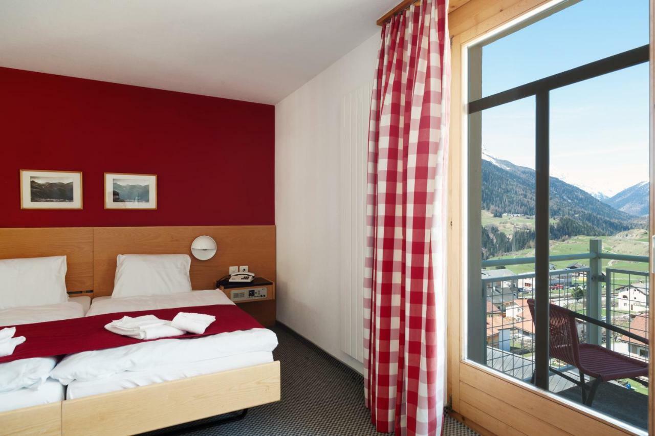 Hotel Aurora Ardez Екстер'єр фото